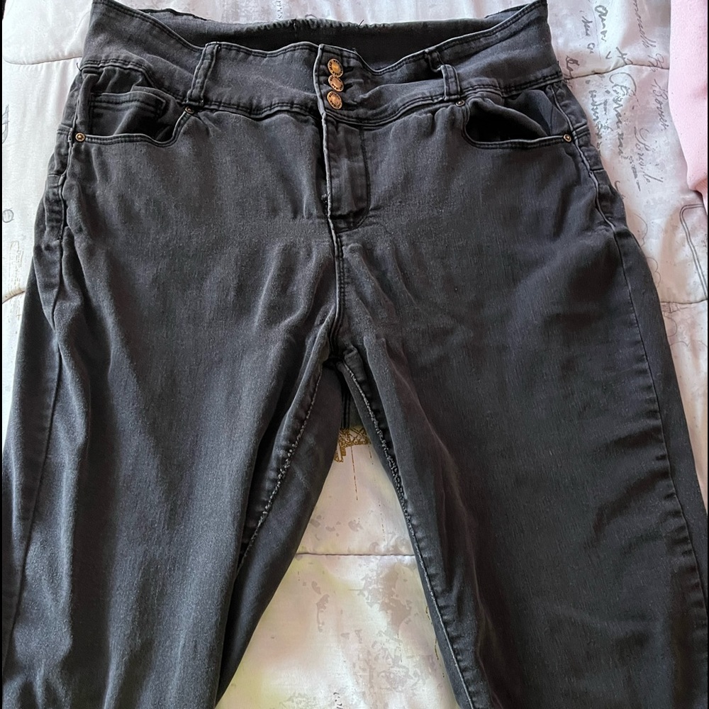 Grey-washed Jeans
